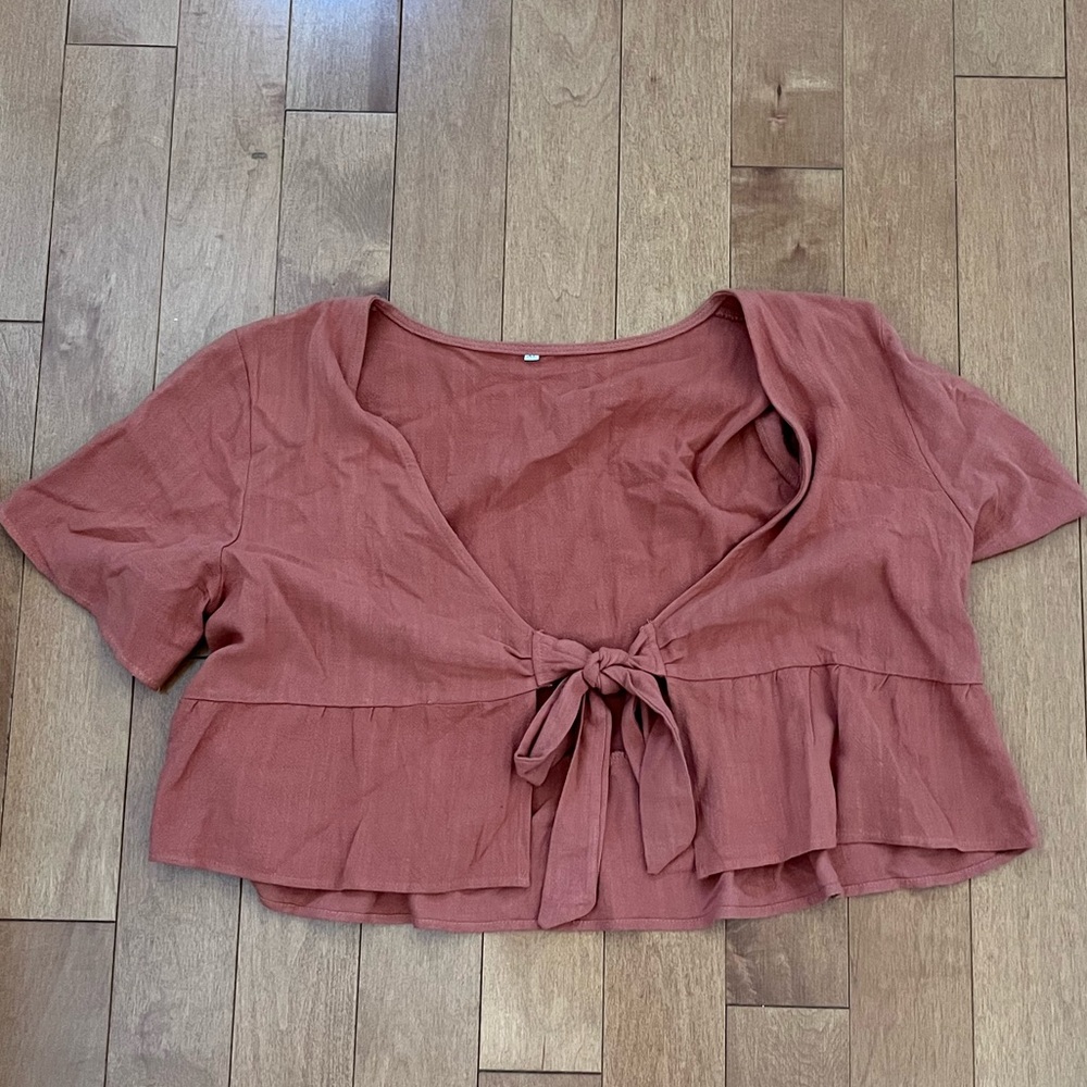 Cropped tie blouse Rust color